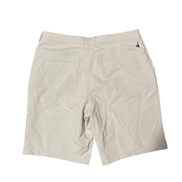 Johnnie-O Prep-Formance Shorts - Picture 2 of 3